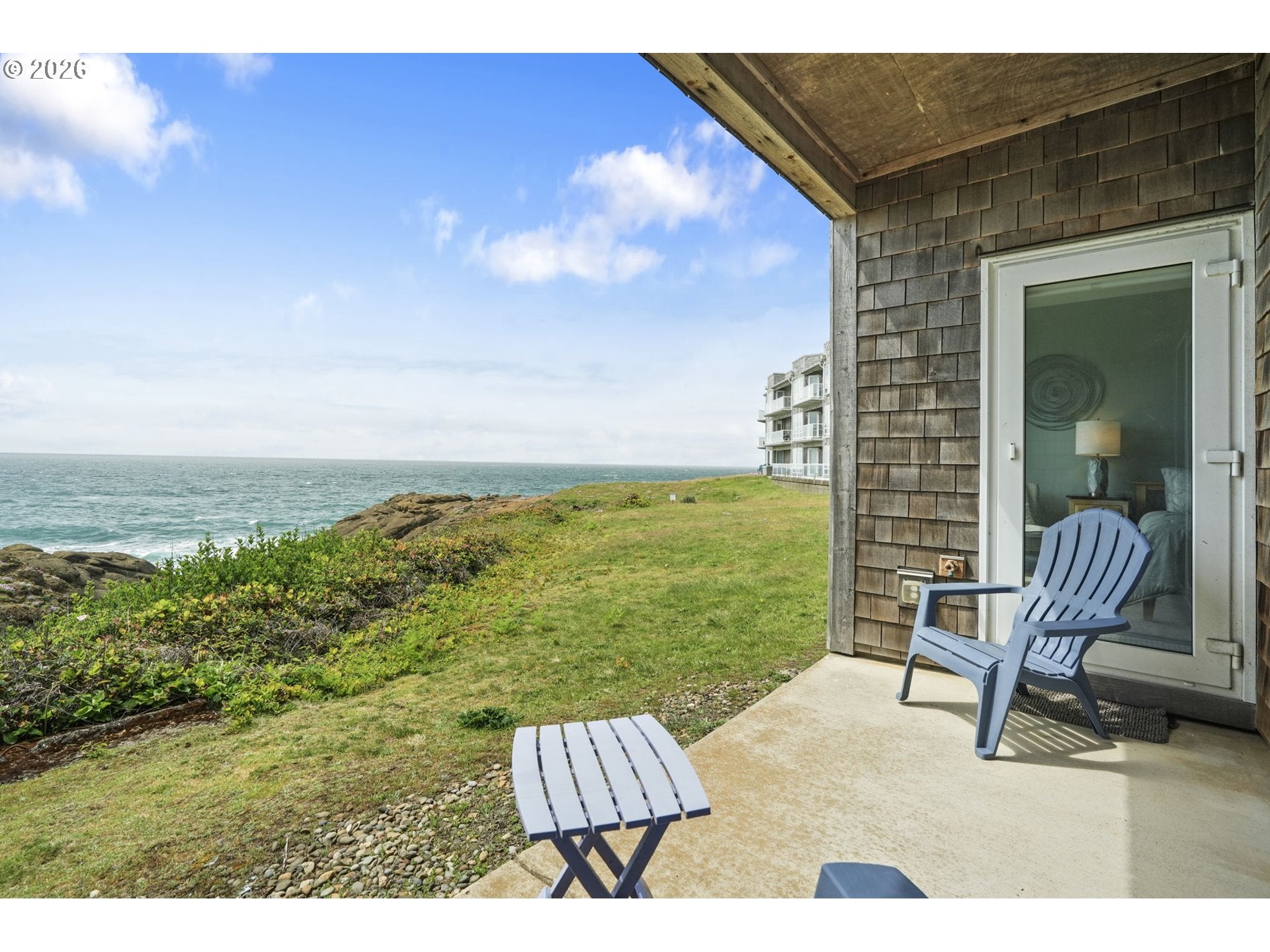 1113 N HIGHWAY 101 1