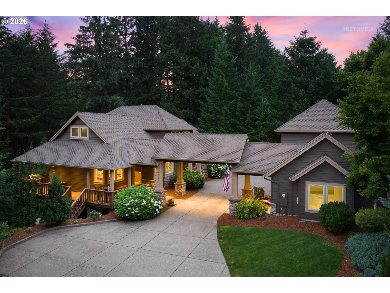 3636 SUMMIT POINTE CT