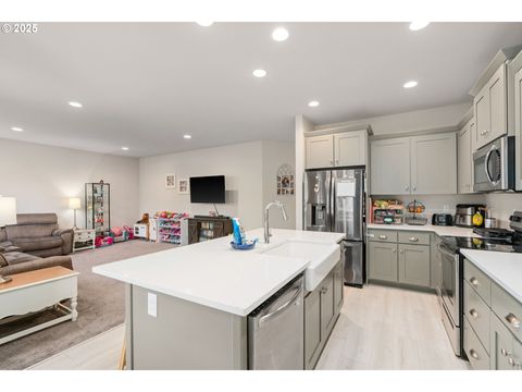 A home in Estacada