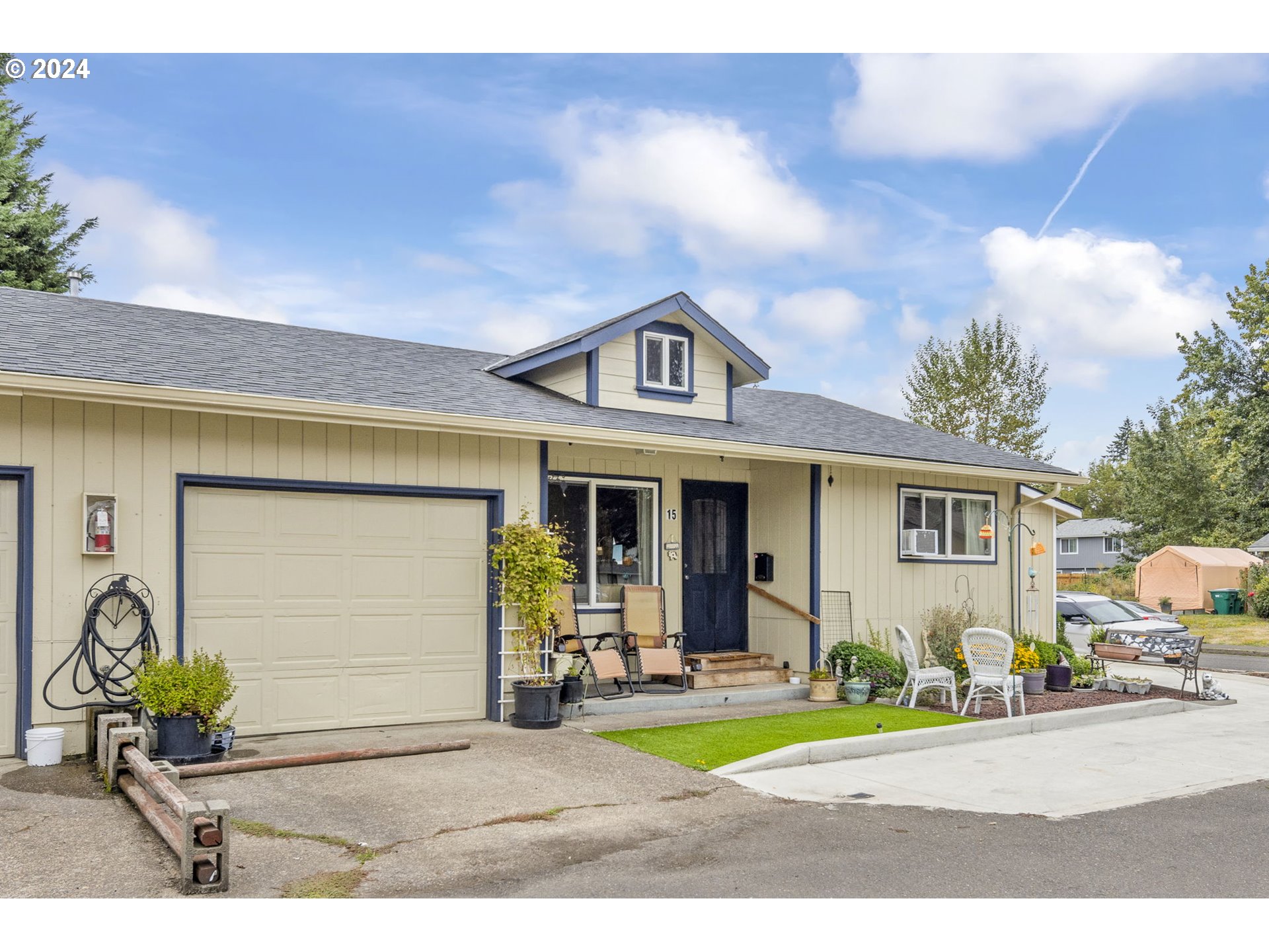 504 E 9TH 13 ST