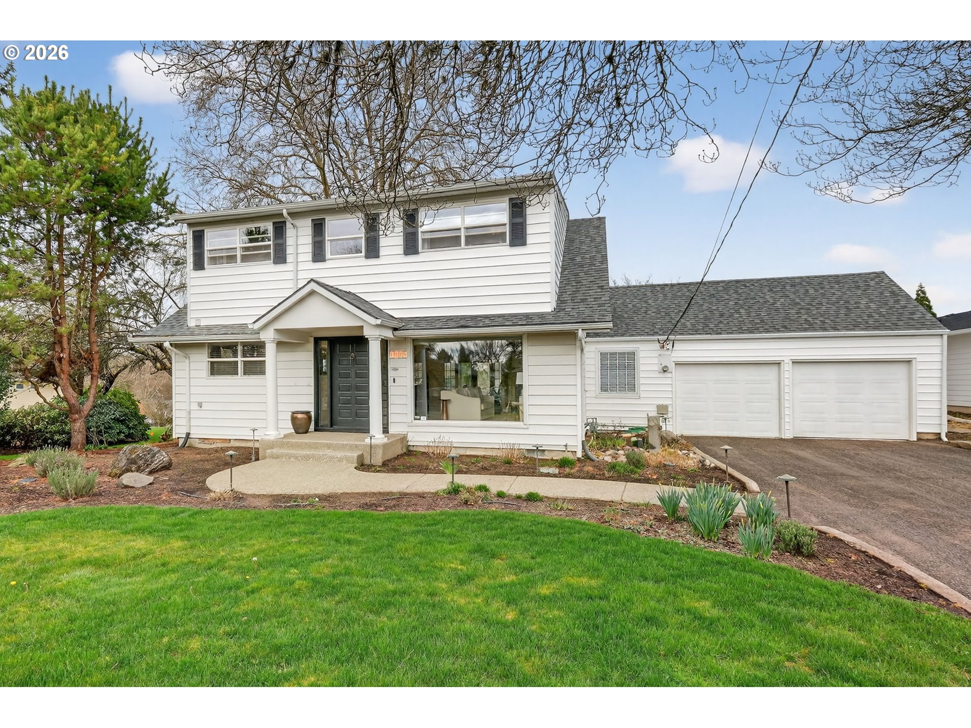 1195 NW GARIBALDI ST