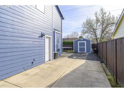A home in McMinnville