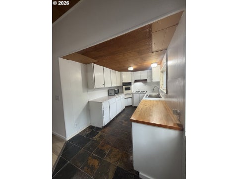 Tiny photo for 36682 Wheeler Rd, Pleasant Hill, OR 97455 (MLS # 737883310)