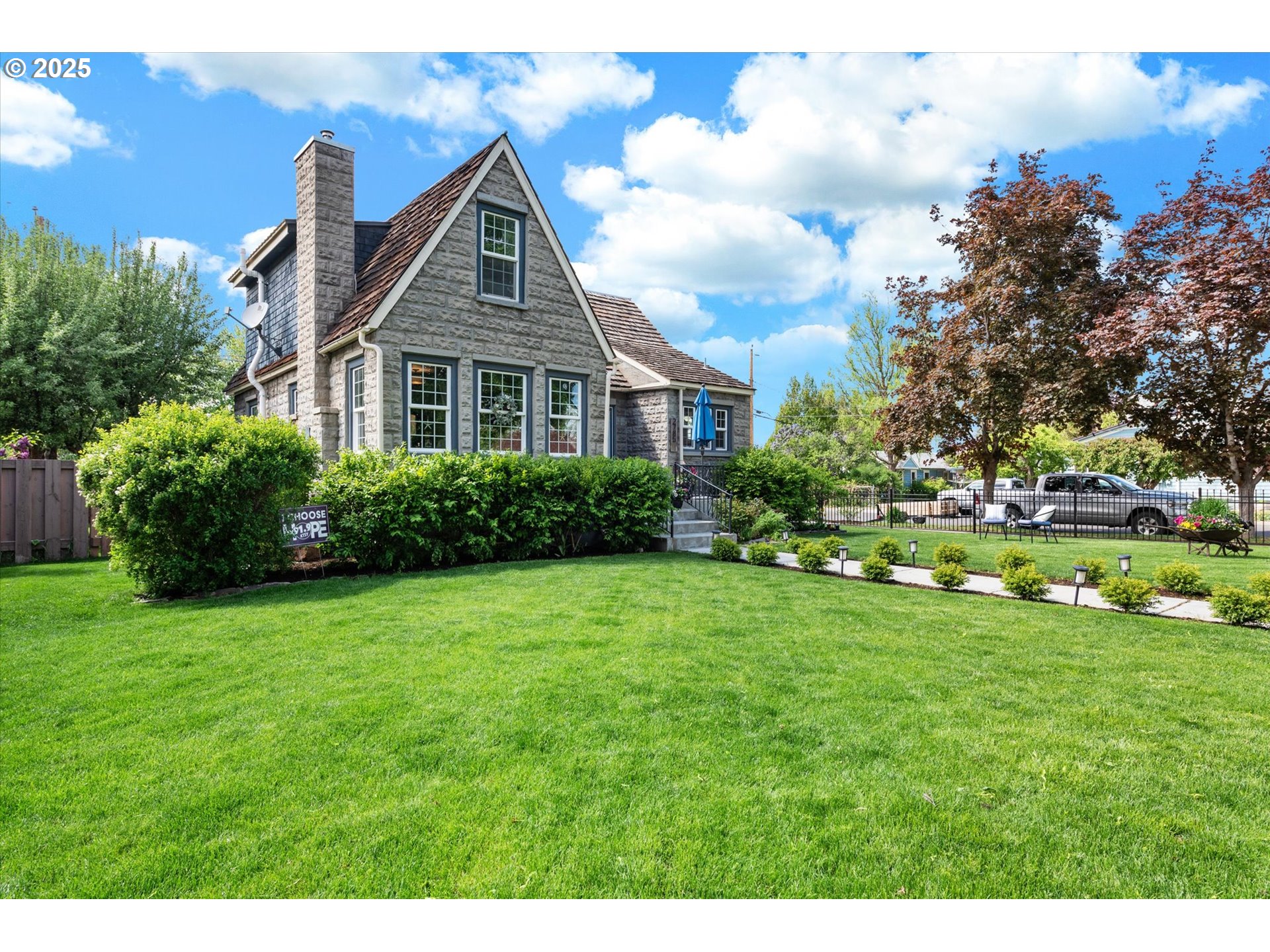 2785 MAIN ST