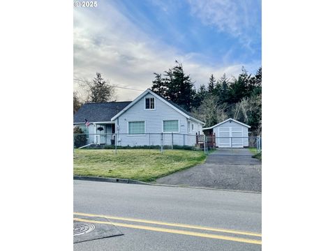 A home in Coos Bay