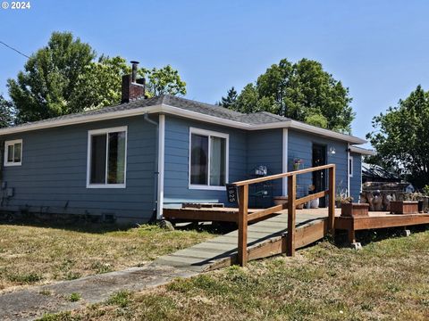 A home in Myrtle Point