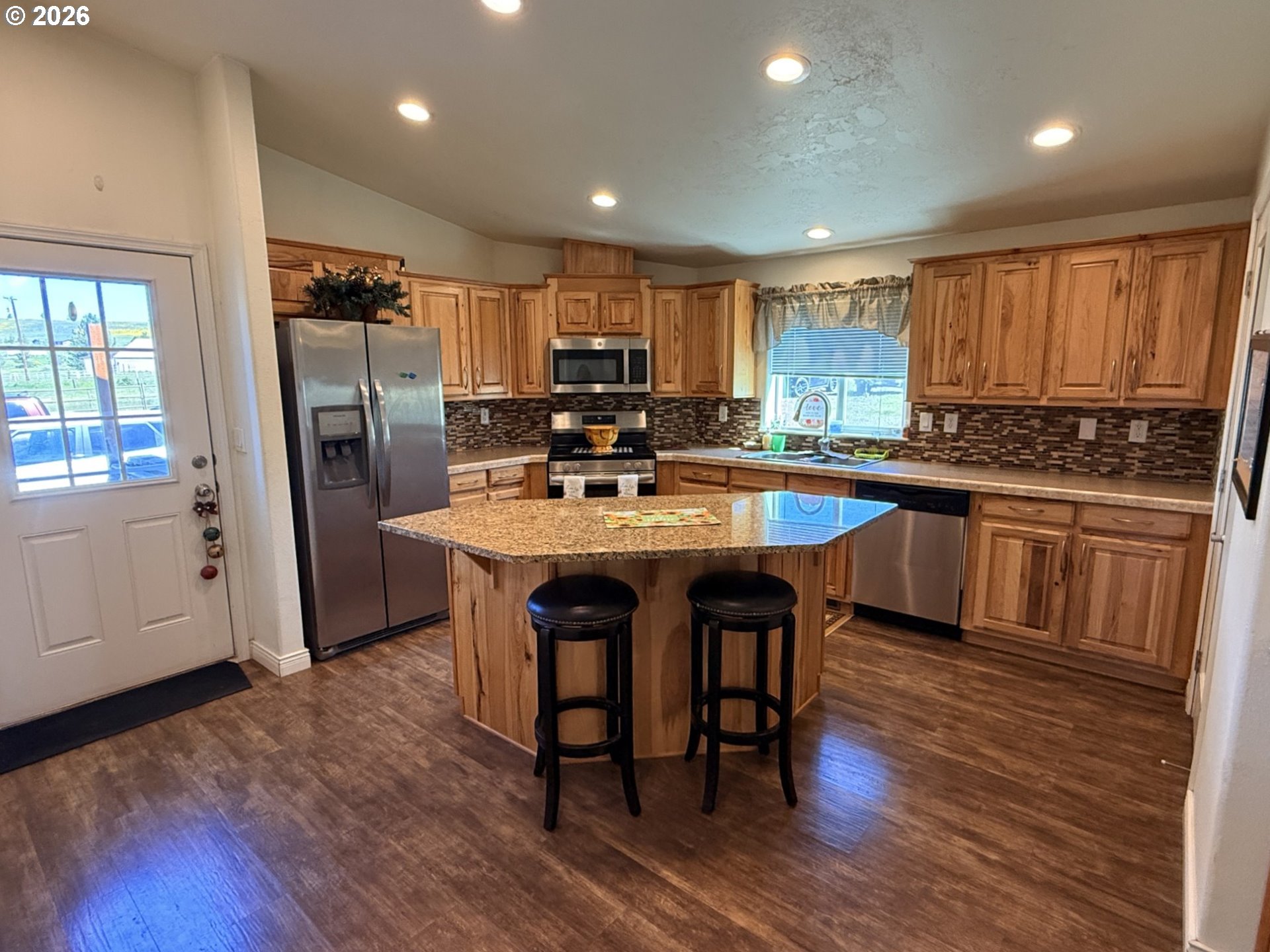 706 Centerville HWY