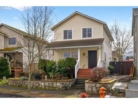 8324 N JOHNSWOOD DR Portland OR 97203
