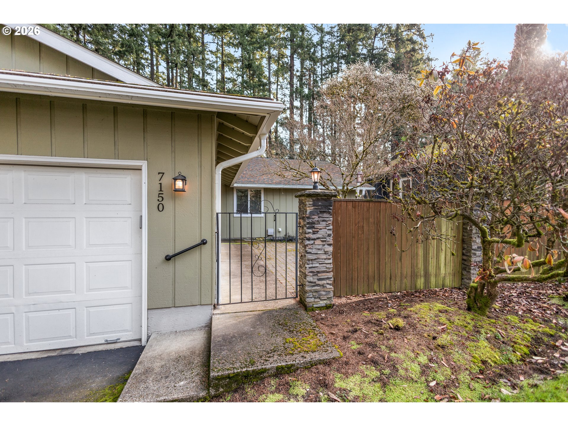 7150 SW HYLAND WAY CT