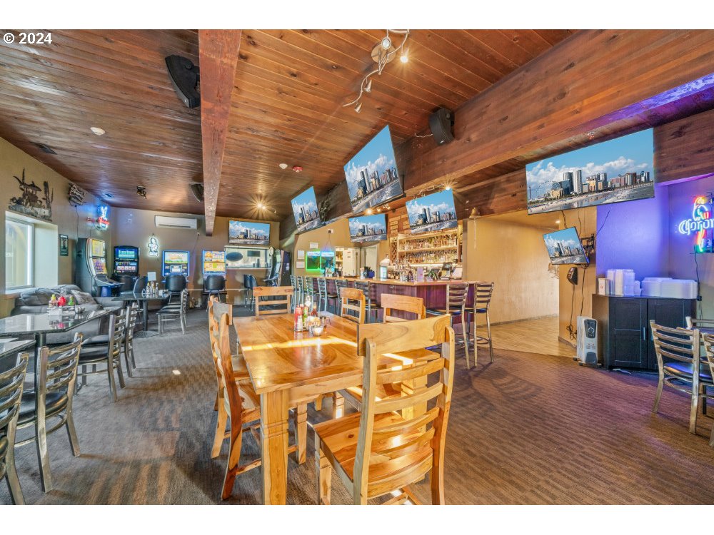 Garibaldi, Oregon 97118, United States, ,Commercial,Active,55061