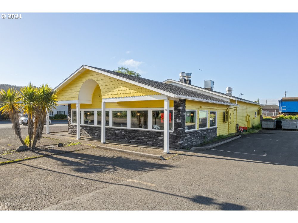 Garibaldi, Oregon 97118, United States, ,Commercial,Active,55061