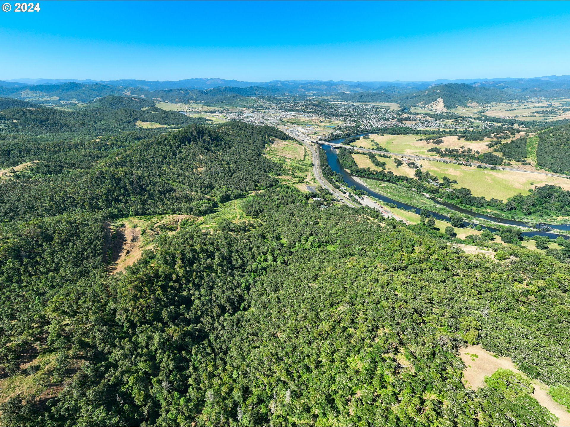3136 OLD HIGHWAY 99