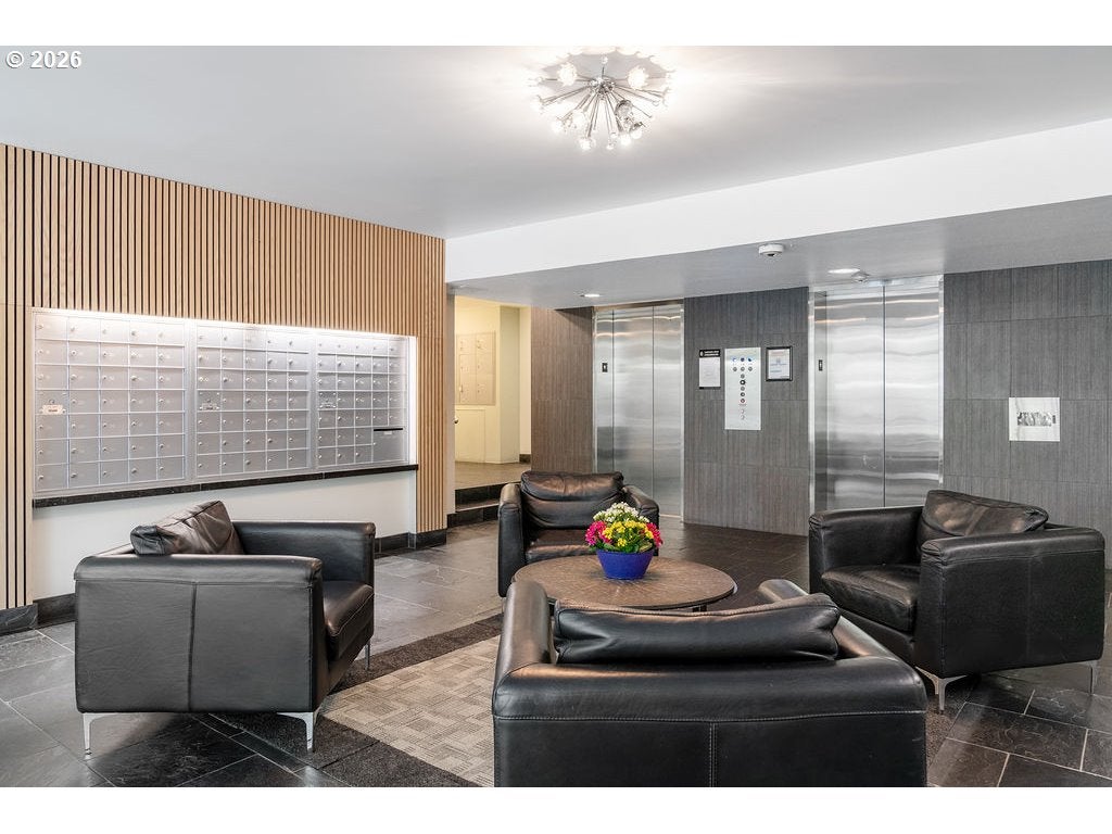 255 SW HARRISON ST 5H