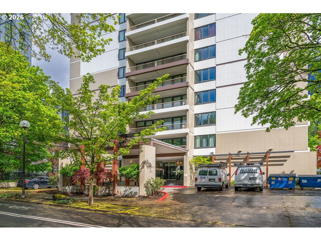 255 SW HARRISON ST 5H