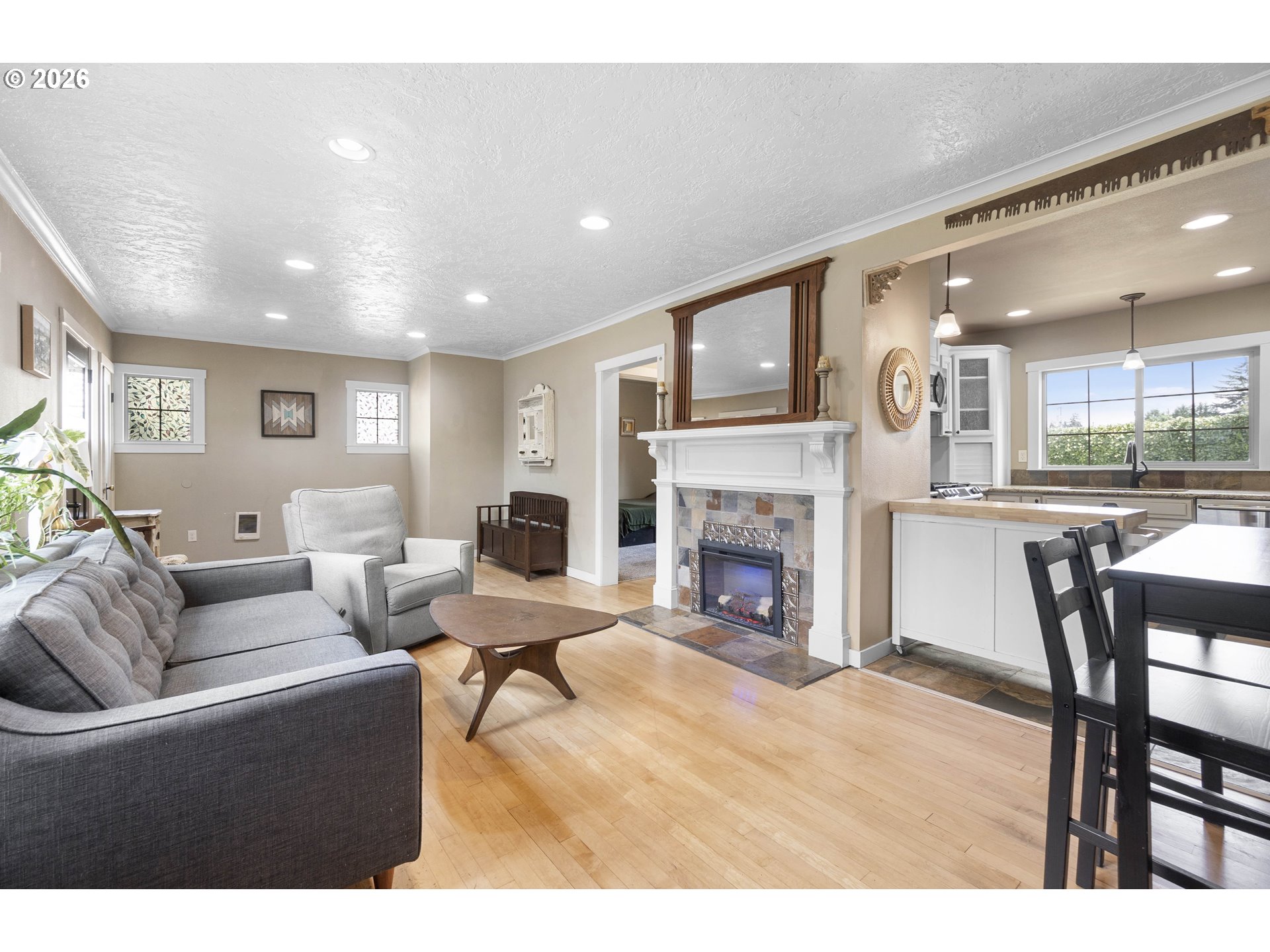 3601 V ST