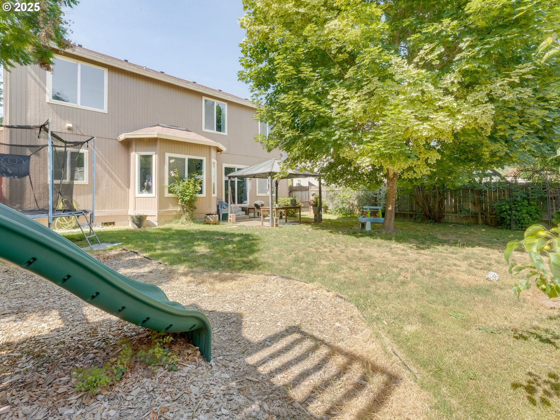 St Helens, Oregon 97051, United States, 4 Bedrooms Bedrooms, ,3 BathroomsBathrooms,Residential,Active,150713