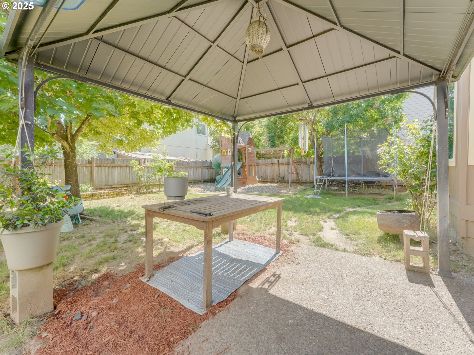 St Helens, Oregon 97051, United States, 4 Bedrooms Bedrooms, ,3 BathroomsBathrooms,Residential,Active,150713