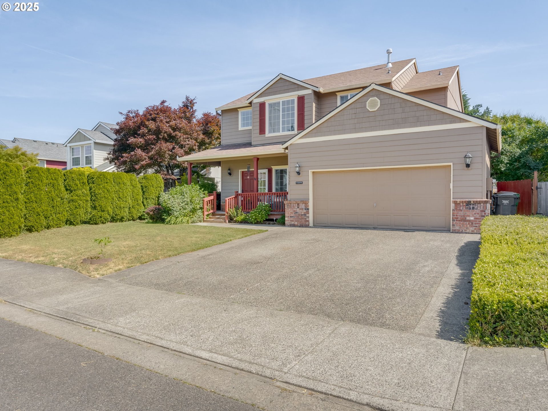 St Helens, Oregon 97051, United States, 4 Bedrooms Bedrooms, ,3 BathroomsBathrooms,Residential,Active,150713