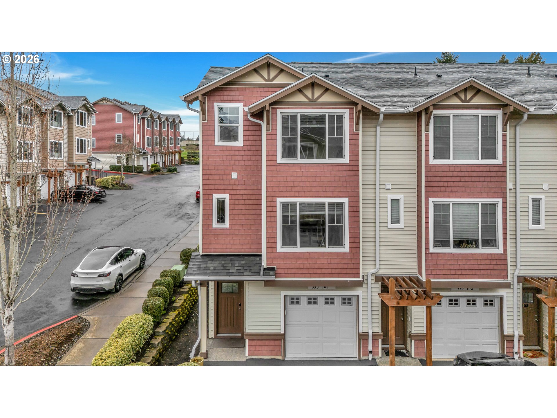 Photo 1 of 38 — 350 NW 116TH AVE 101, Portland, OR 97229