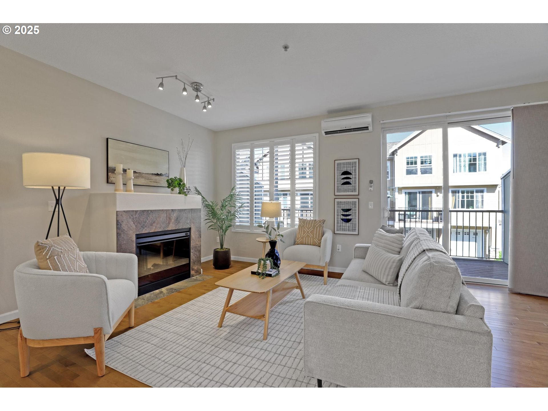 679 NW 118TH AVE 104