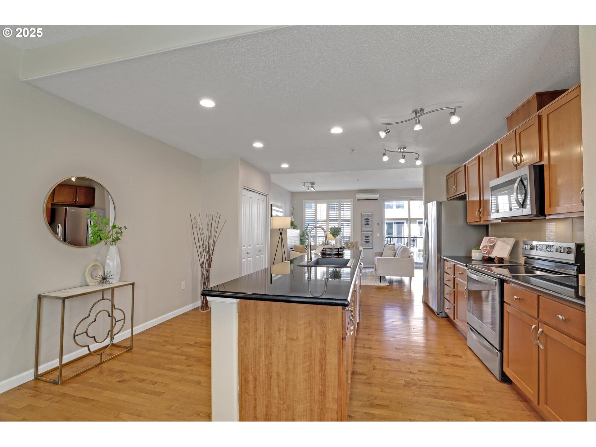679 NW 118TH AVE 104