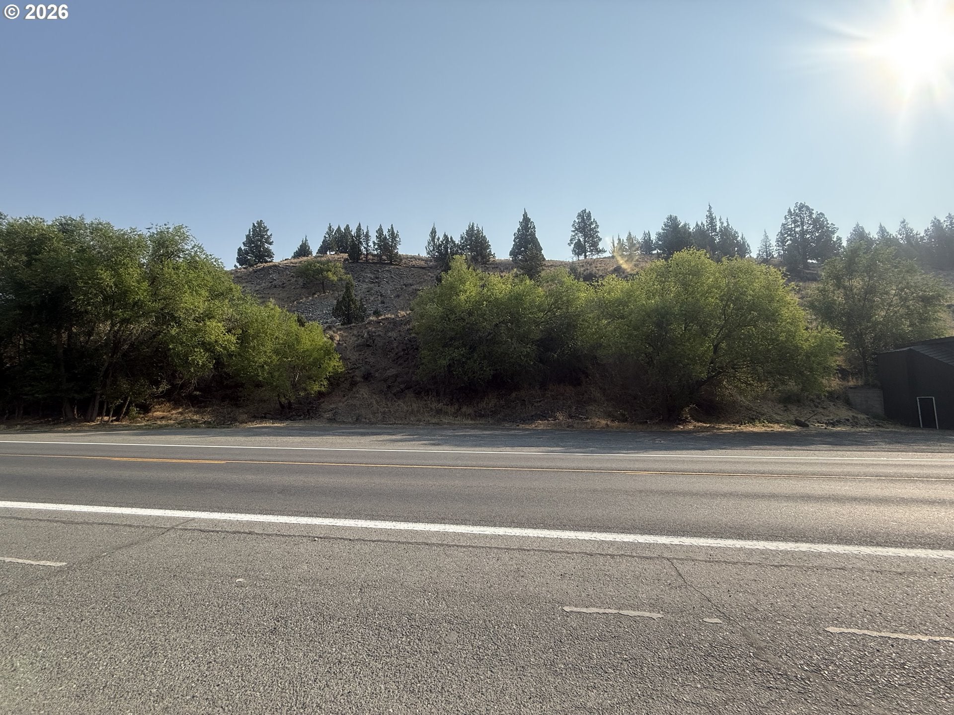 S Canyon Blvd