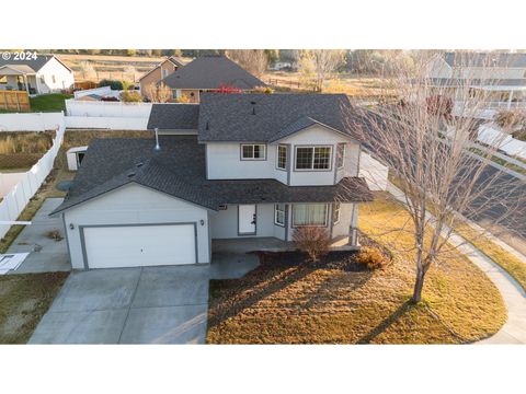 A home in Hermiston