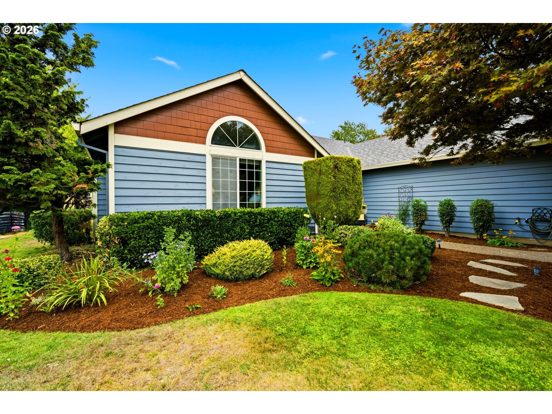 1961 NE COBURN DR
