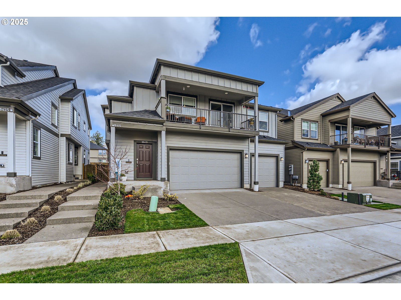 18419 SW BUCKHORN DR

                                                                             Beaverton                                

                                    , OR - $575,000