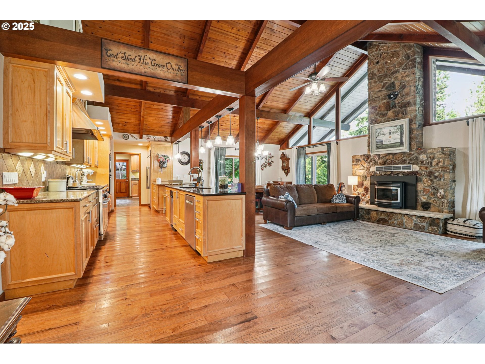 45225 SE PAHA LOOP DR