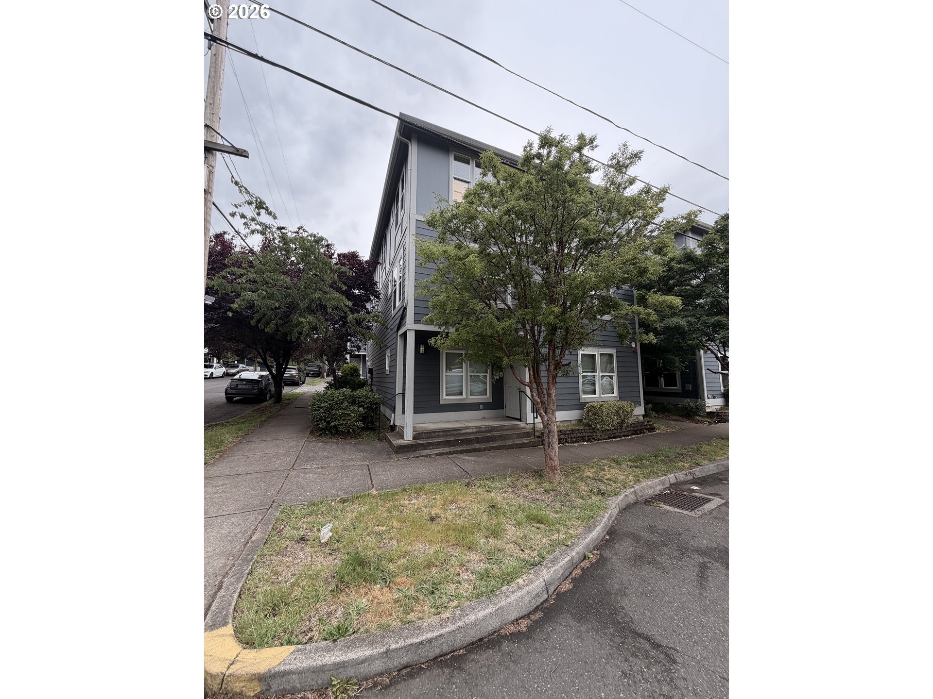 11911 SE ASH ST 10