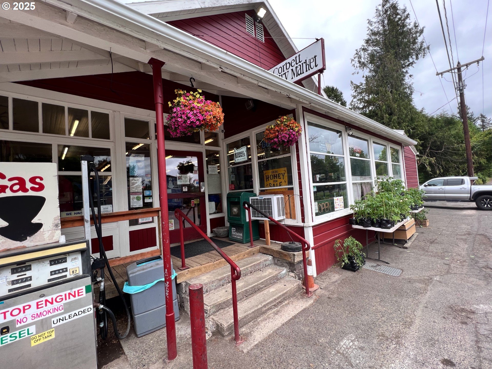 36801 E HIST COLUMBIA RIVER HWY