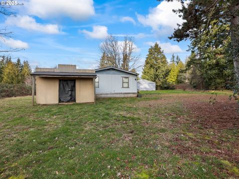 A home in Estacada