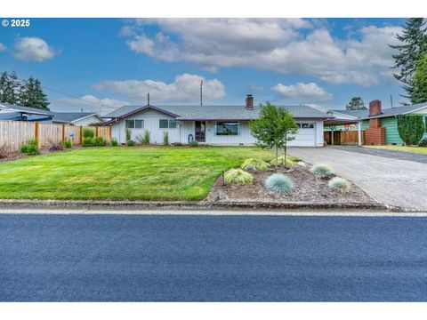 2055 OTTO ST Springfield OR 97477