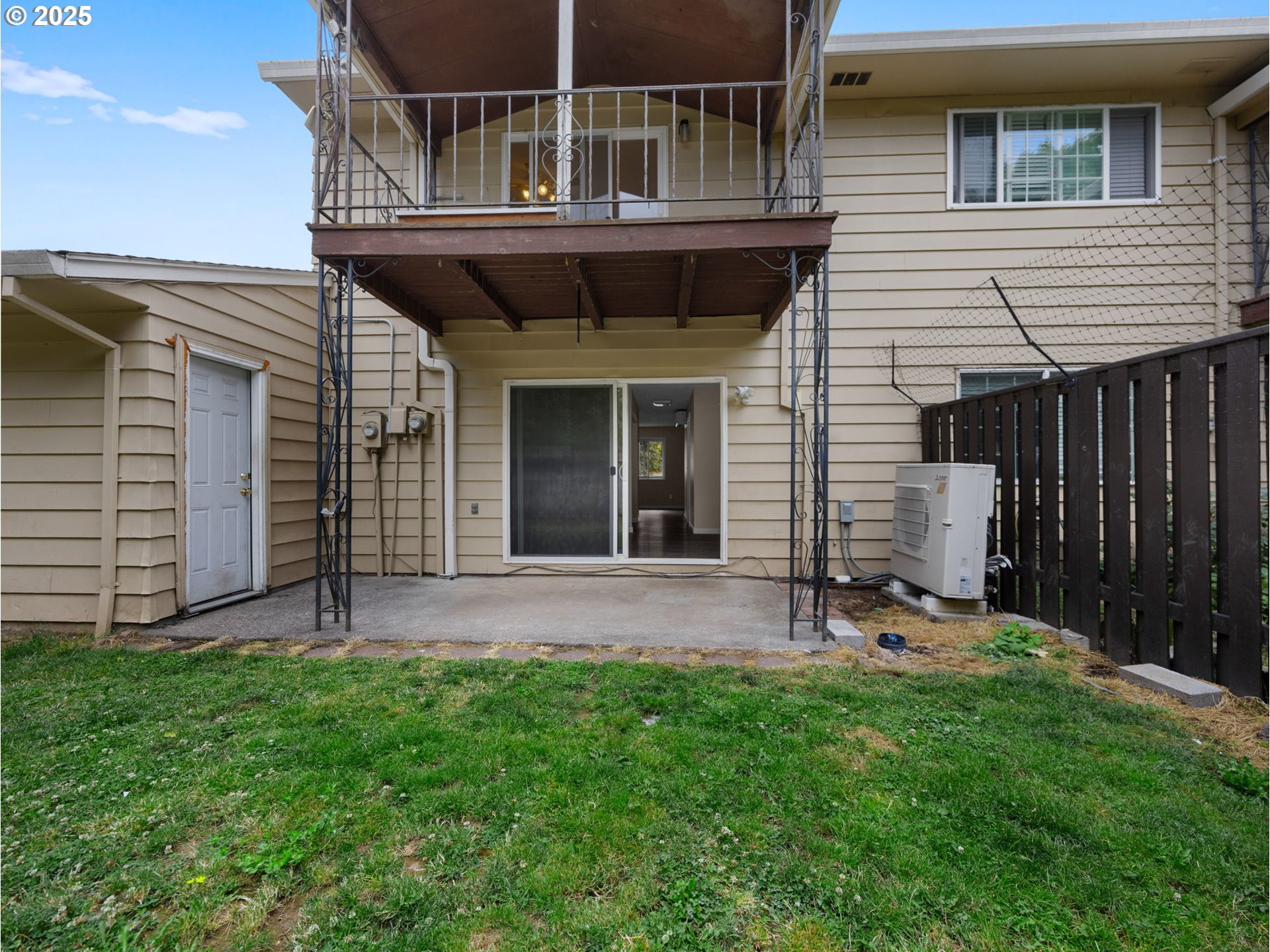 Gresham, Oregon 97030, United States, 3 Bedrooms Bedrooms, ,2 BathroomsBathrooms,Residential,Active,161332