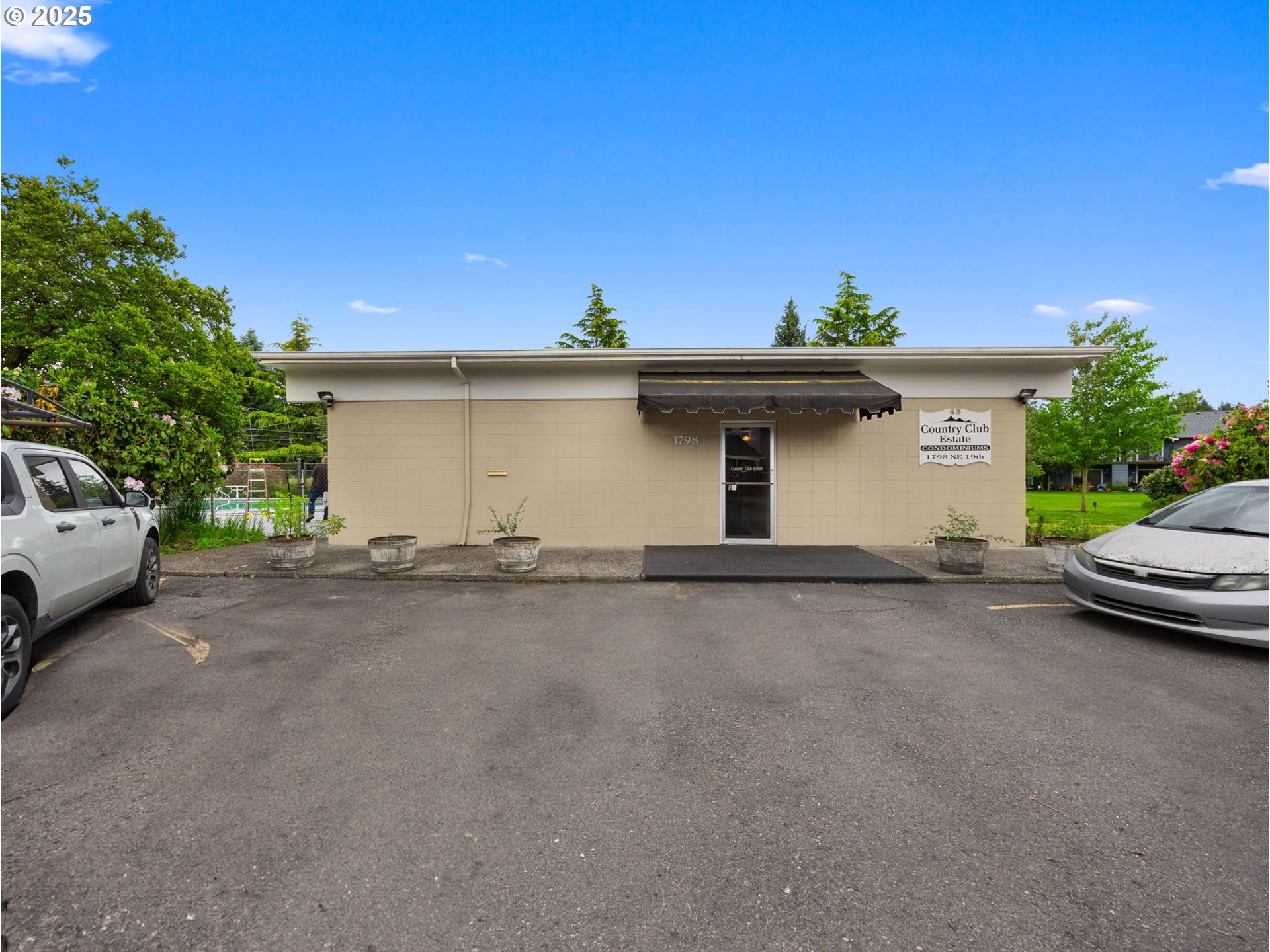 Gresham, Oregon 97030, United States, 3 Bedrooms Bedrooms, ,2 BathroomsBathrooms,Residential,Active,161332