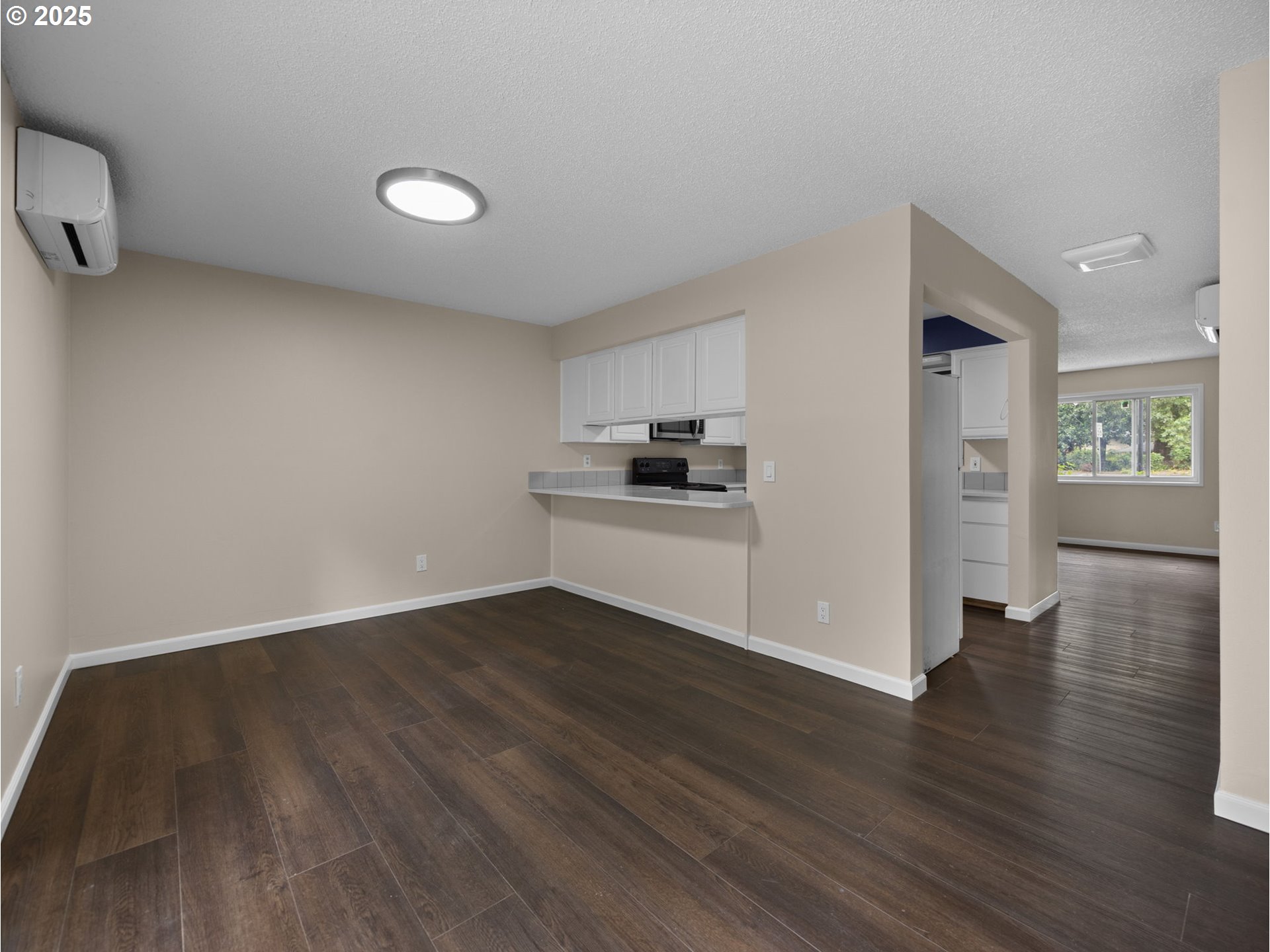 Gresham, Oregon 97030, United States, 3 Bedrooms Bedrooms, ,2 BathroomsBathrooms,Residential,Active,161332