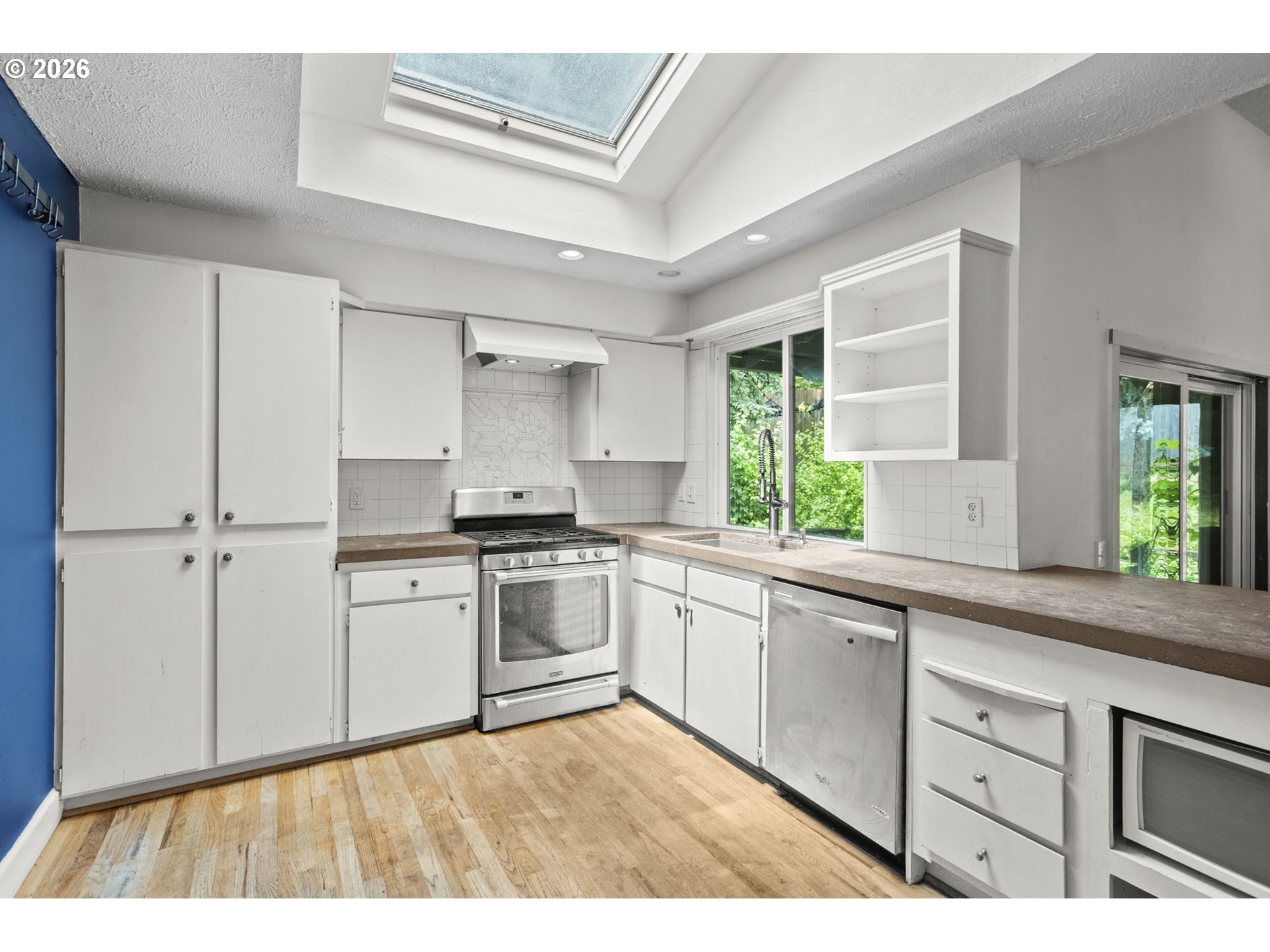 1389 SW TAYLORS FERRY CT