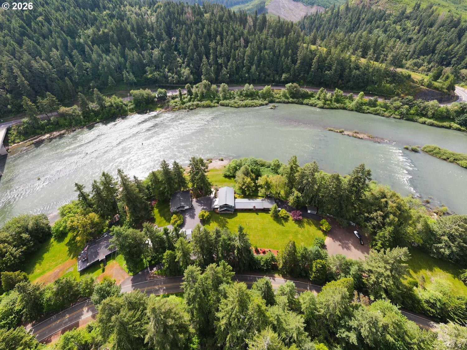 132 COUGAR CREEK RD