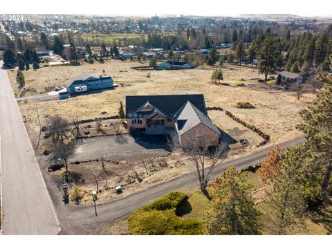 A home in Goldendale