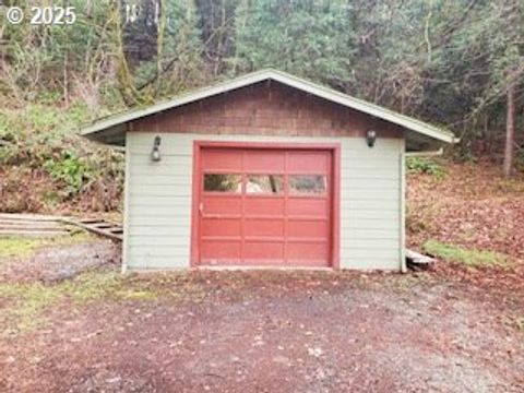 A home in Myrtle Creek