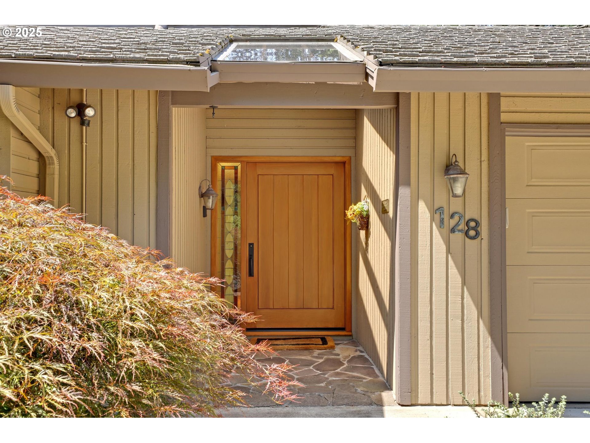 128 DEL PRADO ST
