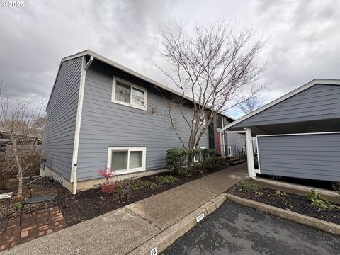 10940 SW MEADOWBROOK DR 29 Portland OR 97224