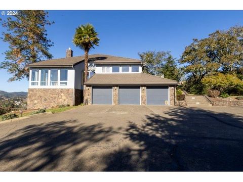 A home in Roseburg