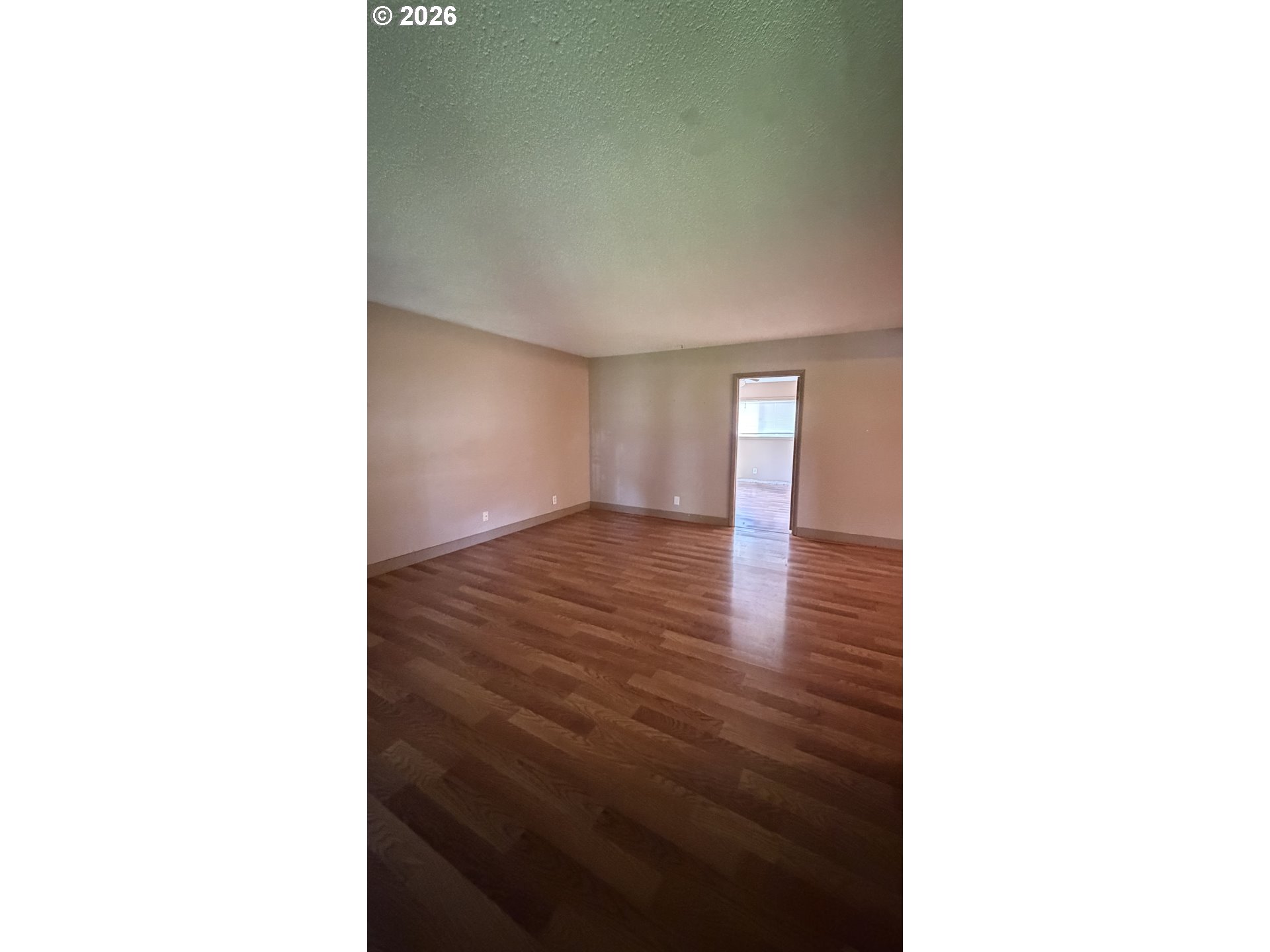 1106 S RIVER ST