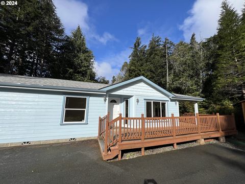 A home in Port Orford