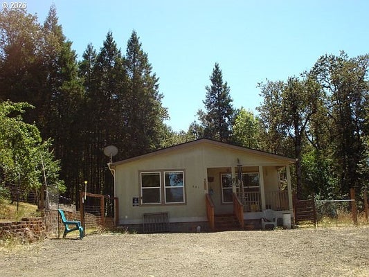 691 GRANDVIEW ST, GLIDE, OR 97443 - Image 8199dff32f79ea152568fee73cc7fbdc/633097005