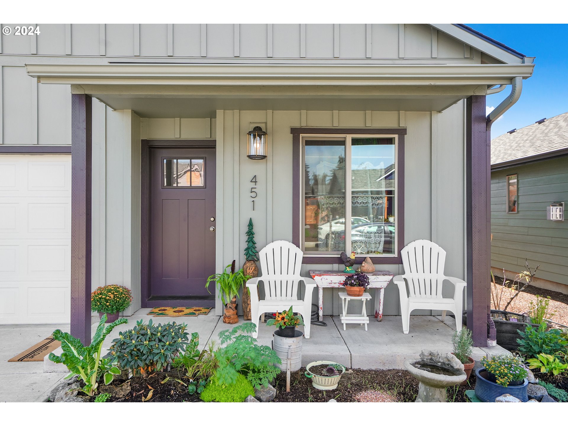 451 SW ROSE AVE