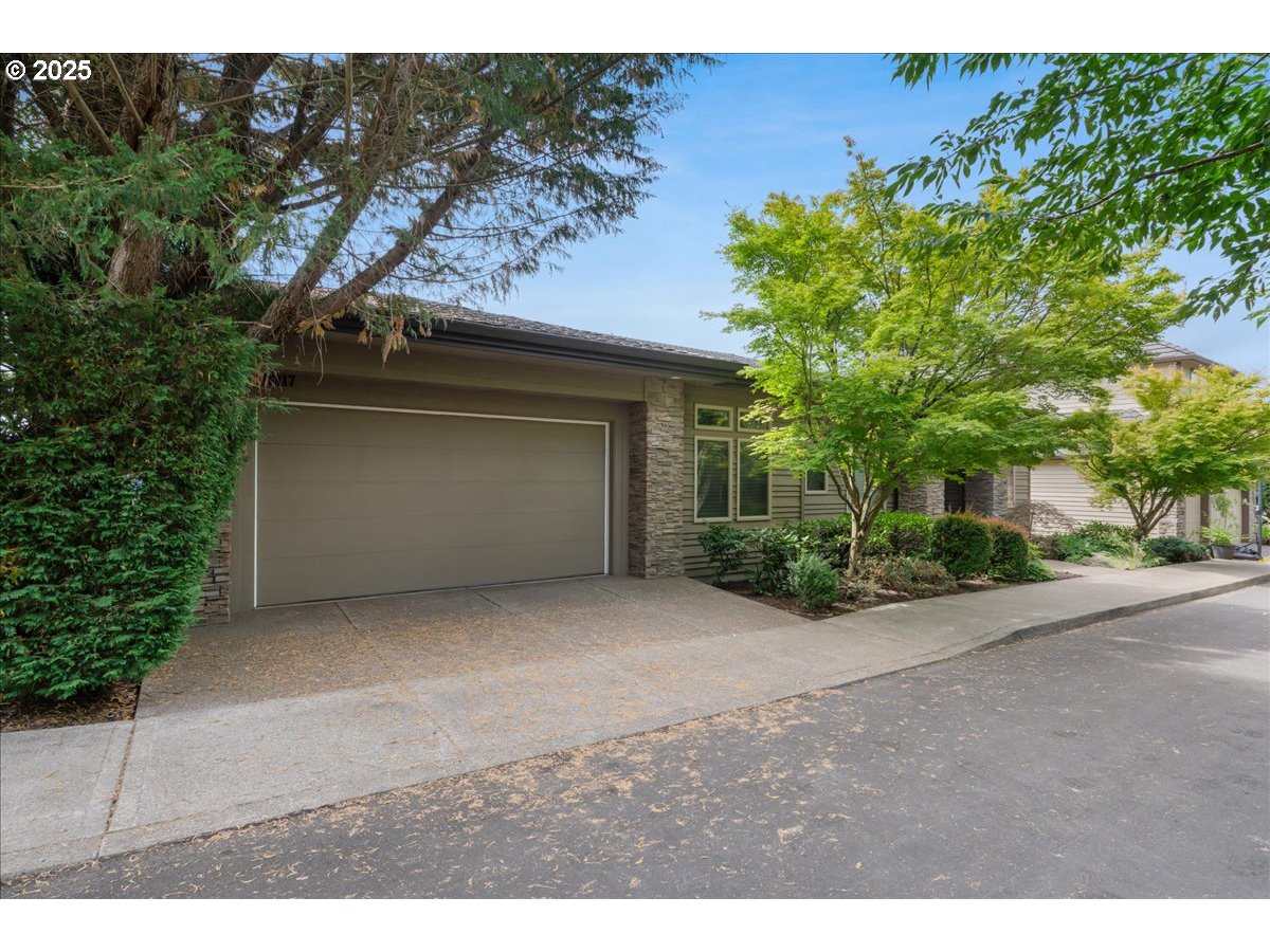 10117 NW LANGWORTHY TER