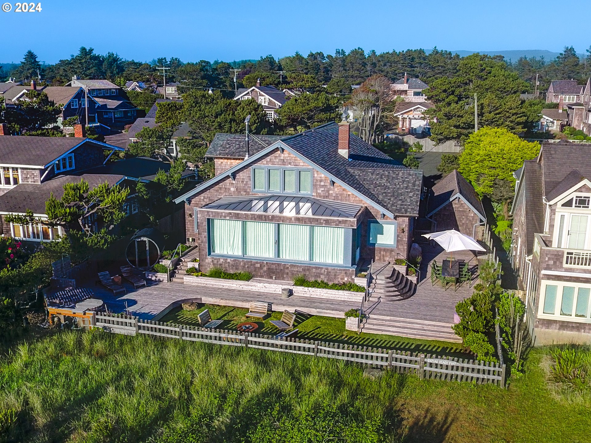 486 N OCEAN AVE